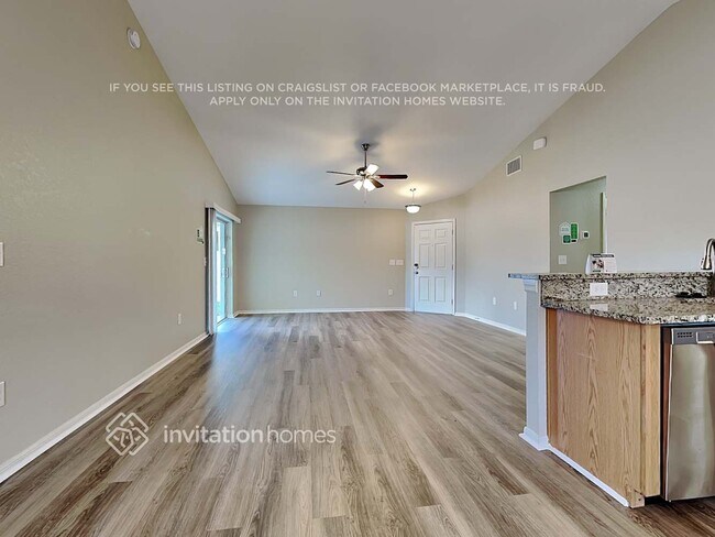 Foto del edificio - 4518 Fairway Oaks Dr