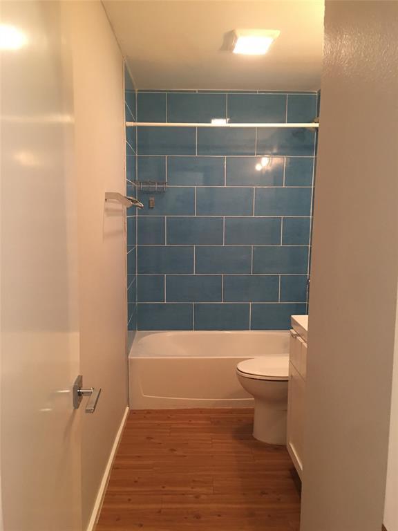 Building Photo - 5306 Woodrow Ave