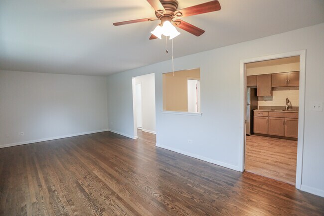 Building Photo - 700 McKinley Ave