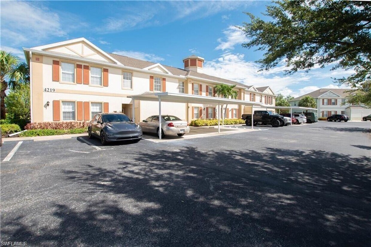 Photo - 4219 Liron Ave (Fort Myers, FL)