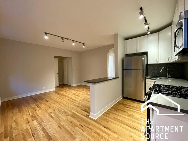 Foto del edificio - 1 bedroom in Chicago IL 60647