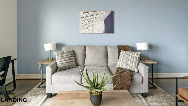 Building Photo - 777 Preston St