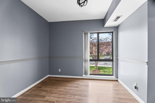 Building Photo - 6087 Majors Ln