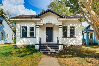 Building Photo - 630 Clifton Ct