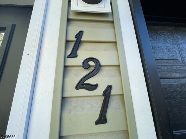 Foto del edificio - 119-121 Lewis St