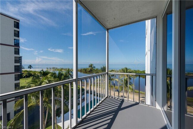 Building Photo - 7000 Estero Blvd