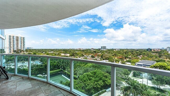 Foto del edificio - 2101 Brickell Ave