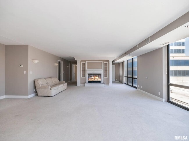 Foto del edificio - 123 SW Jefferson Ave