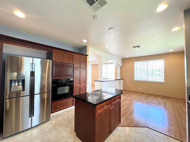 Foto del edificio - 3br/2.5ba/2pkg with Ocean Views