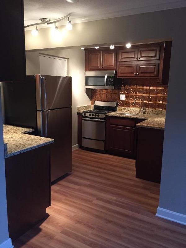 Foto principal - 4 Nixon Ln