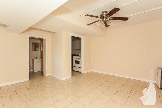 Foto del edificio - 2876 N Clark St