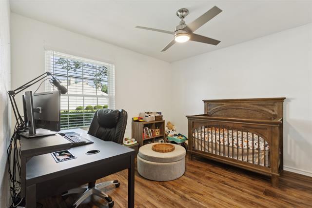 Foto del edificio - 724 Creekwood Ct