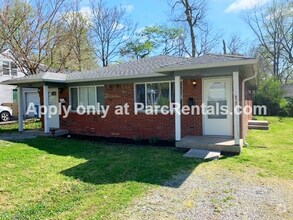 Building Photo - 4653 Crestview Ave