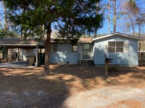 Building Photo - 66 Holly Hill Dr