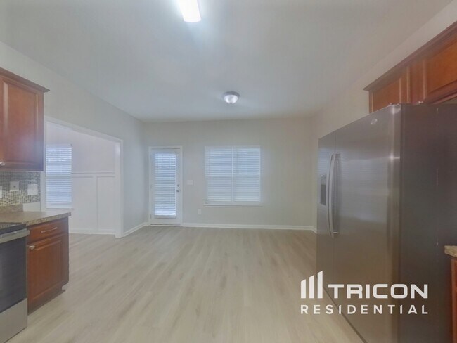 Foto del edificio - 259 Baneberry Loop