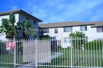 Primary Photo - 4023 S Muirfield Rd