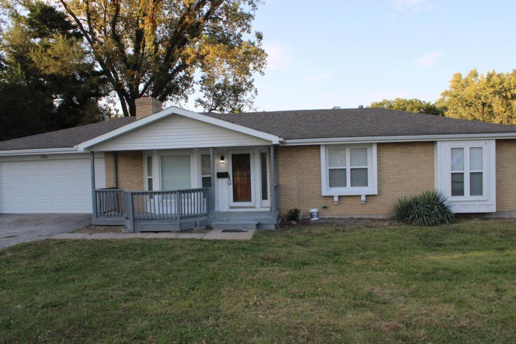 Primary Photo - 4926 Haskell Ave