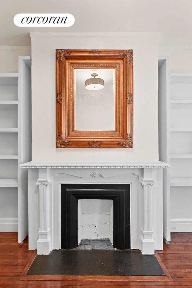 Building Photo - 134 W 73rd St