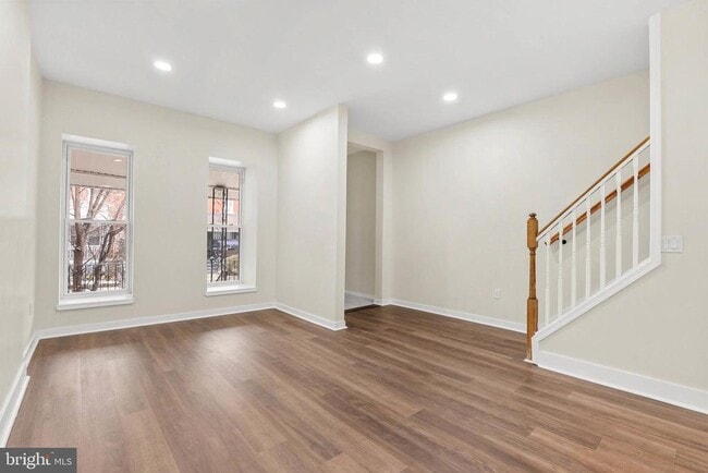 Foto del edificio - 5431 Stewart St