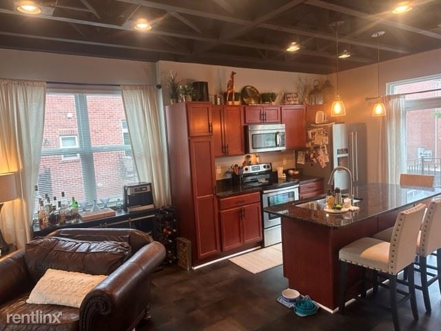 Foto del edificio - 2 br, 1.5 bath Condo - 207 North Patterson...