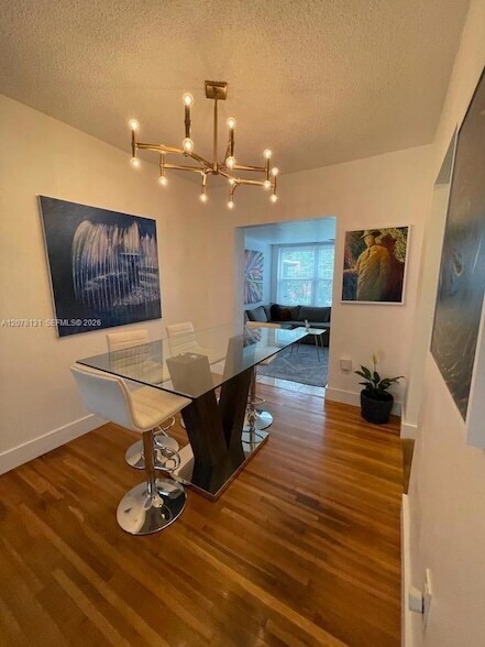 Foto del edificio - 1545 NE 138th St