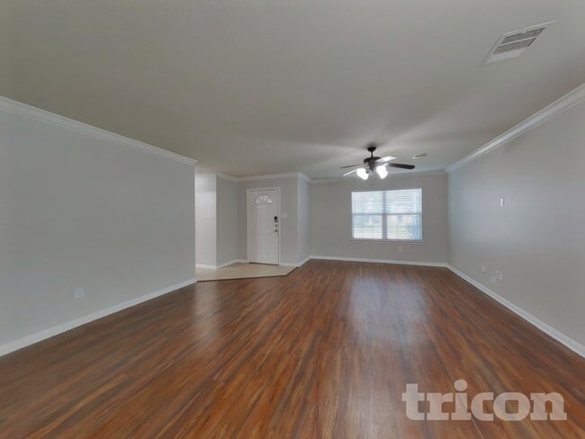 Foto del edificio - 12030 Green Bluff Ct