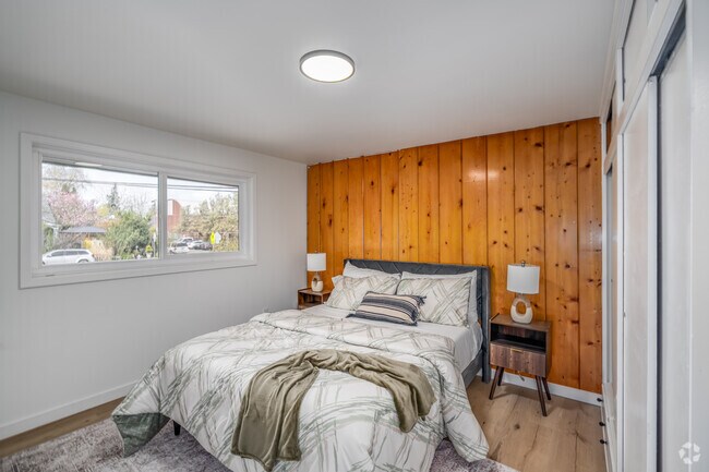3 habitaciones, 2 baños - 1500 pies cuadrados - Dormitorio - 3732 N Stevens St