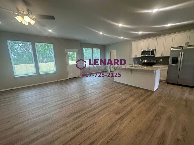 Building Photo - Brand New 3 Bedroom Home!
