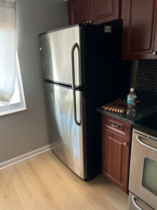 Building Photo - Charming 2BR Condo in Clearwater