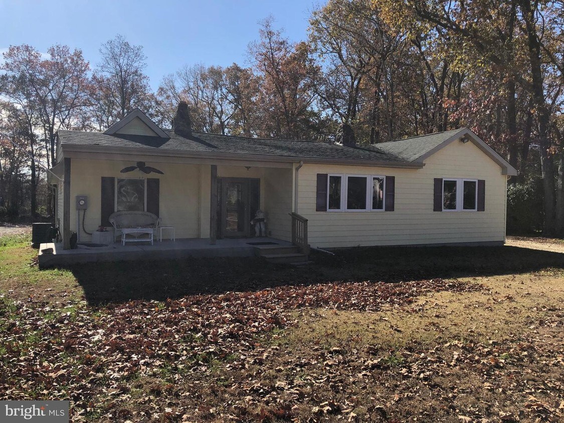 Primary Photo - 2373 Magnolia Rd