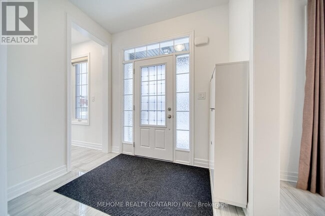 Building Photo - 249 Thomas Phillips Dr