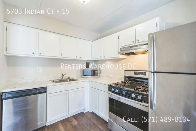 Building Photo - 5703 Indian Ct
