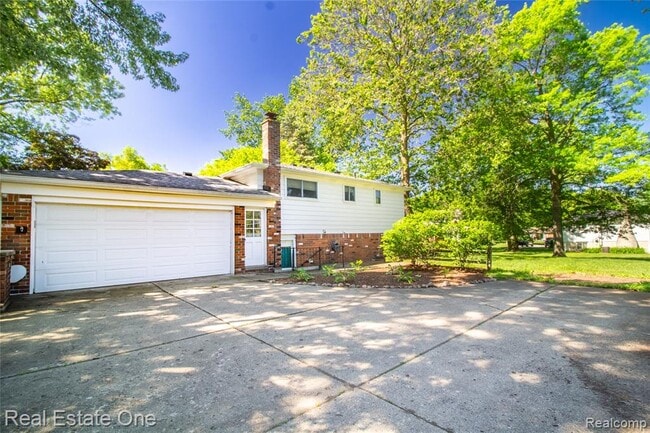 Foto del edificio - 4243 Frostwood Ct