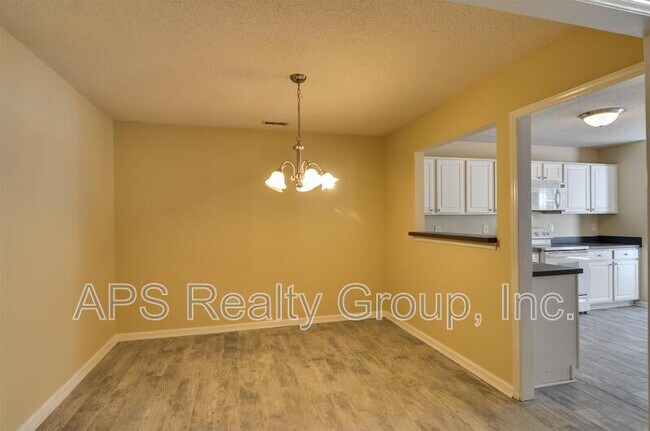 Building Photo - 1148 Academic Dr