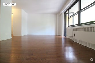 Building Photo - 175 W 90th St