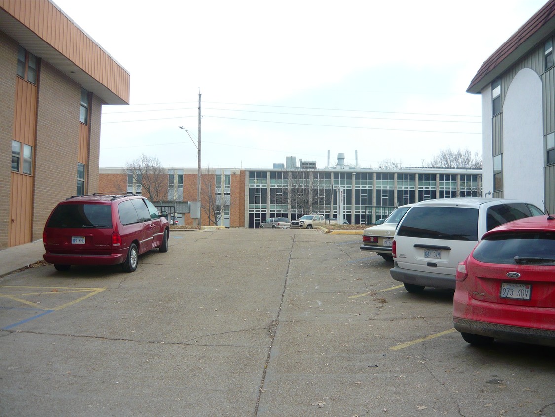 Directly across from ESU Campus! - 1325 Merchant St
