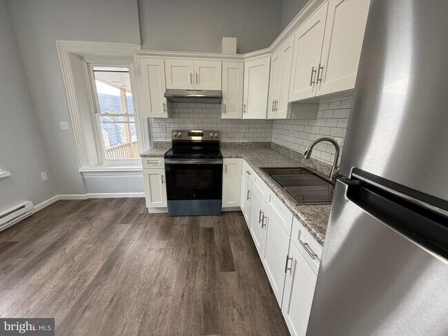 Foto del edificio - 1156 Franklin St