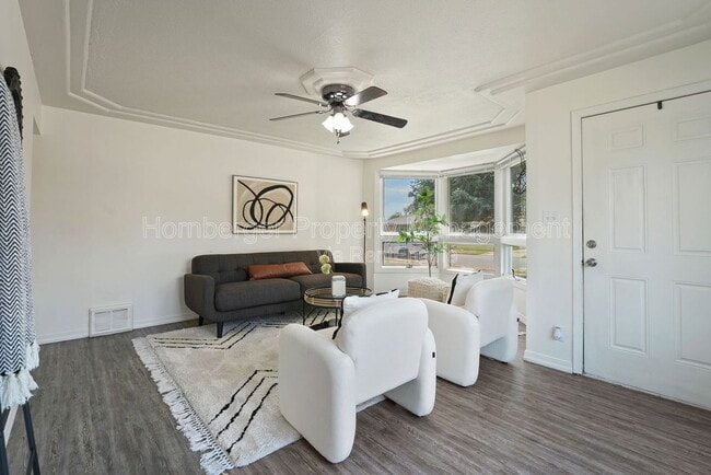 Building Photo - 503 E Joseph Ave