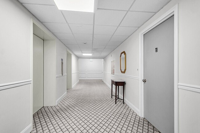 Photo - Downtown Charleston Living with Stunning Views House