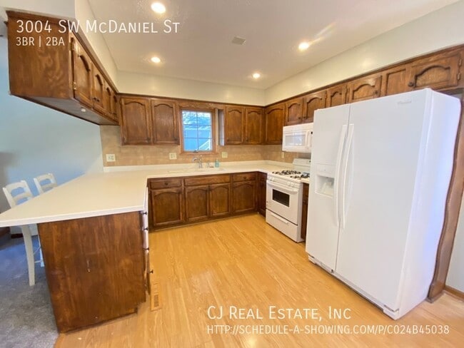 Foto del edificio - 3004 SW McDaniels St