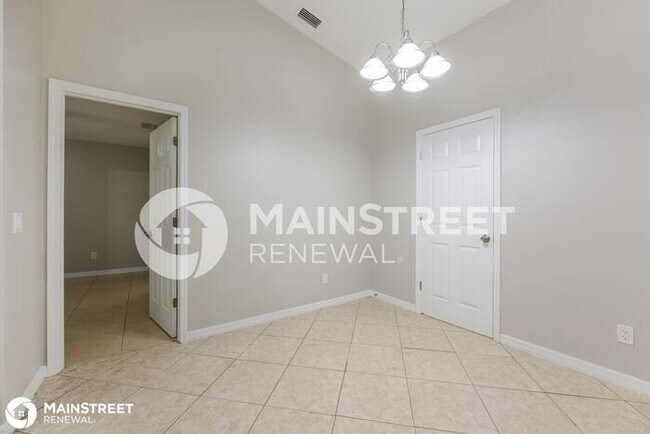 Building Photo - 1208 SW 15th PL, Cape Coral, FL 33991