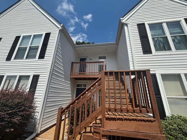 Foto del edificio - Charming 2 Bedroom Condo Located in York C...