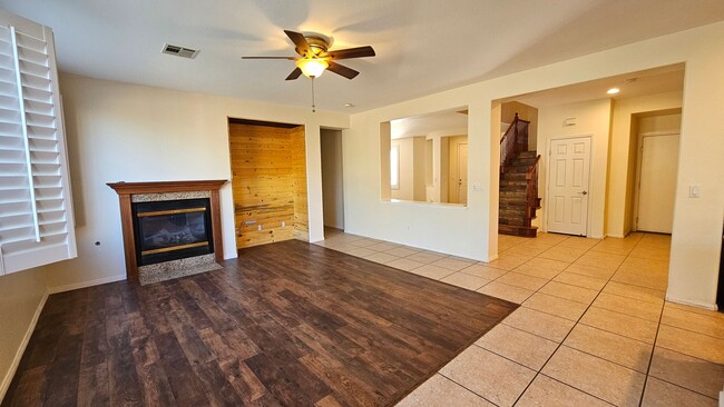 Foto del edificio - Gorgeous 5 bedroom in Nevada Trails Commun...