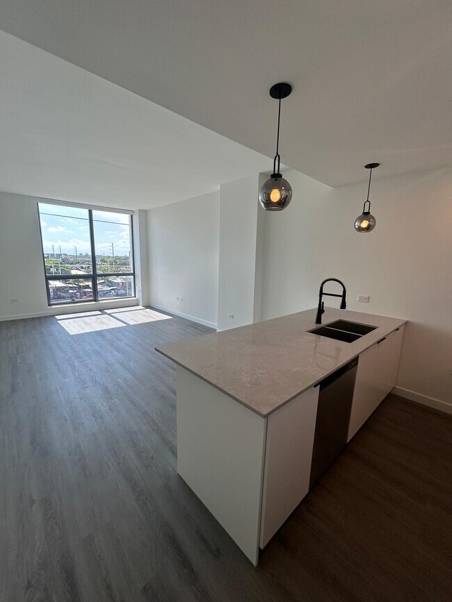Foto del edificio - 34 NW 26th St