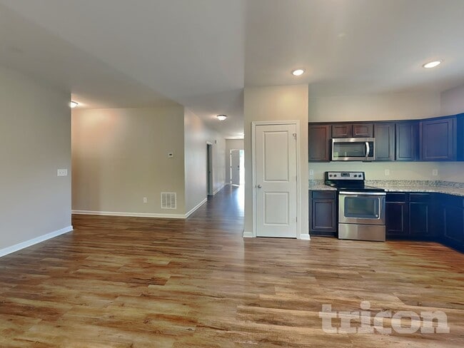 Building Photo - 21 Tabasco Cat Ct