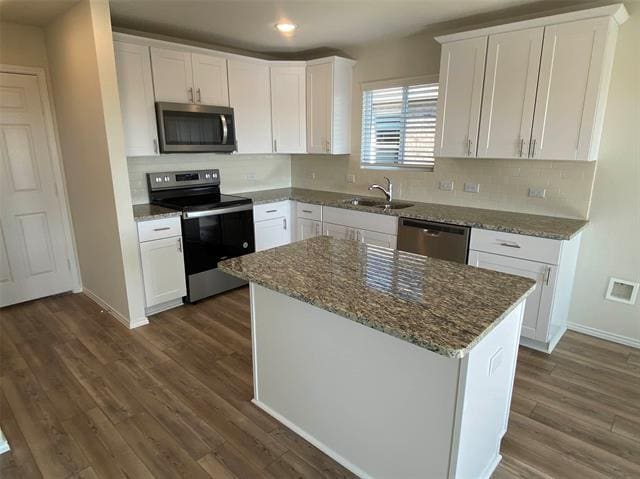 Building Photo - 4533 Greenham Ln.