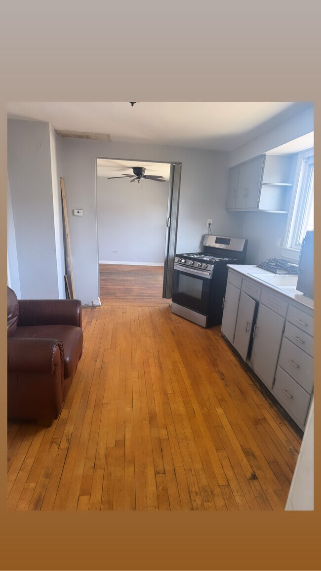 Foto del edificio - 1214 W 150th St