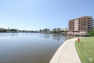 Building Photo - 10686 Gulf Shore Dr