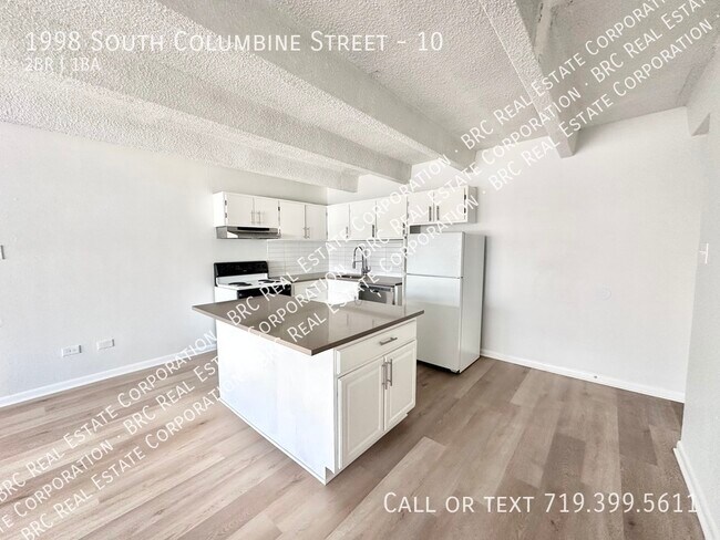 Foto del edificio - 1998 S Columbine St