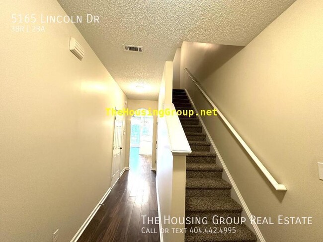 Building Photo - 2 Year Lease For The Price Of 1 Year Lease...